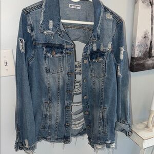 ⭐️American Bazi Destroyed Denim Jacket⭐️